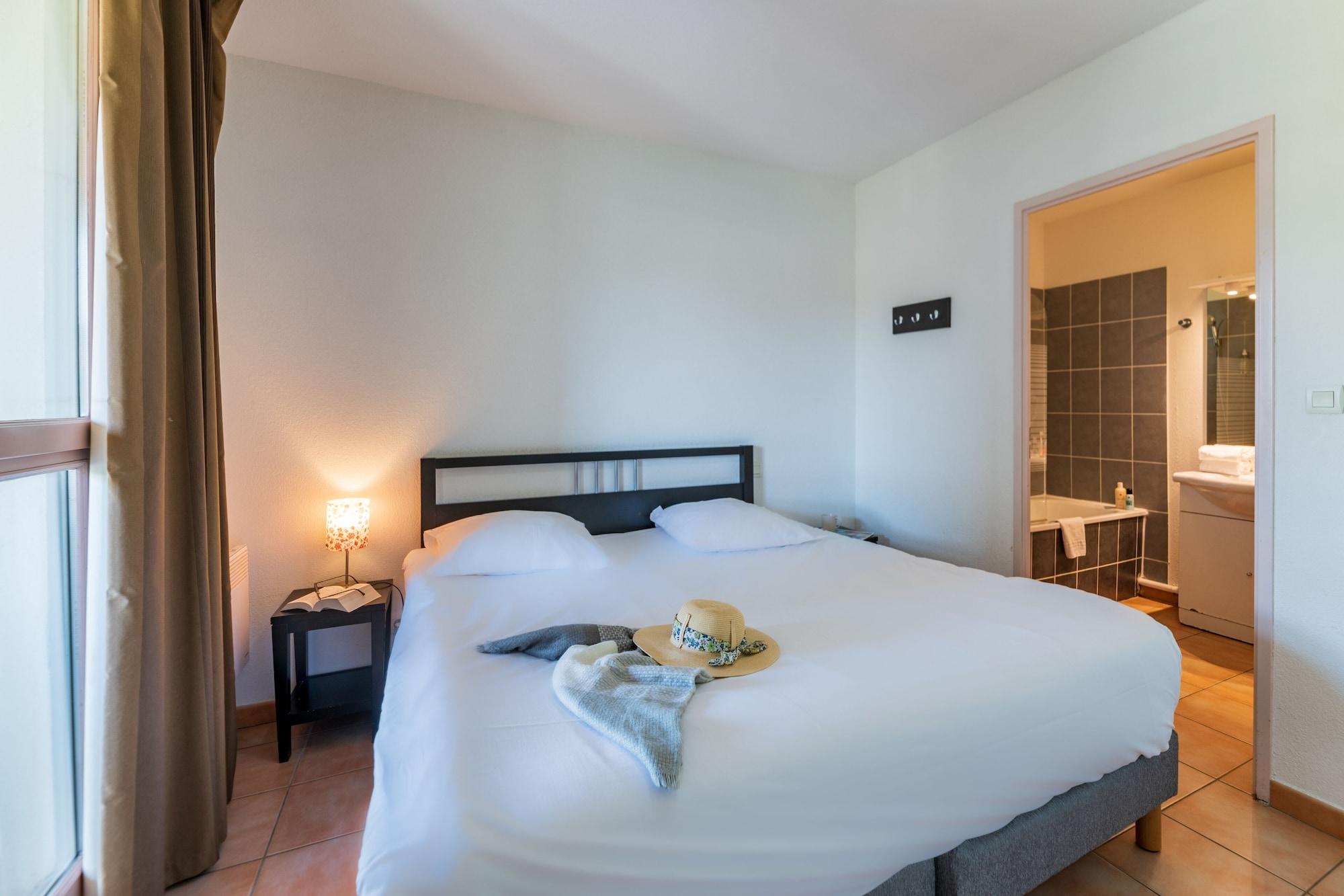 Hotel Cerise Carcassonne Sud Esterno foto