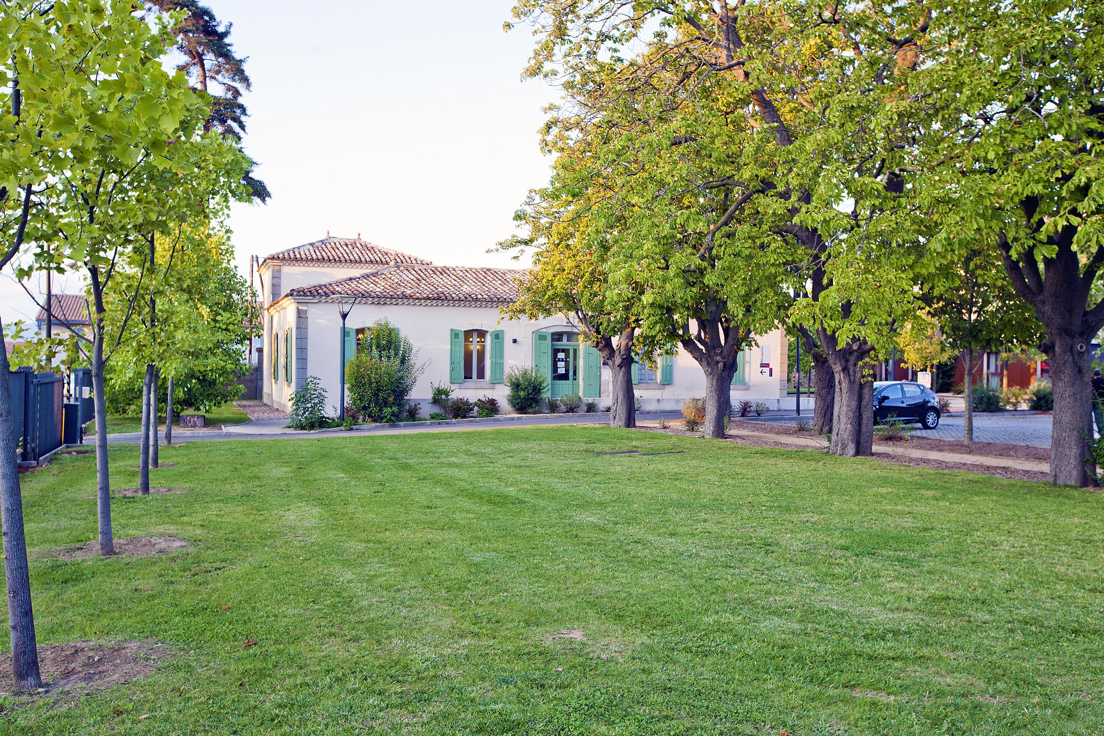 Hotel Cerise Carcassonne Sud Esterno foto