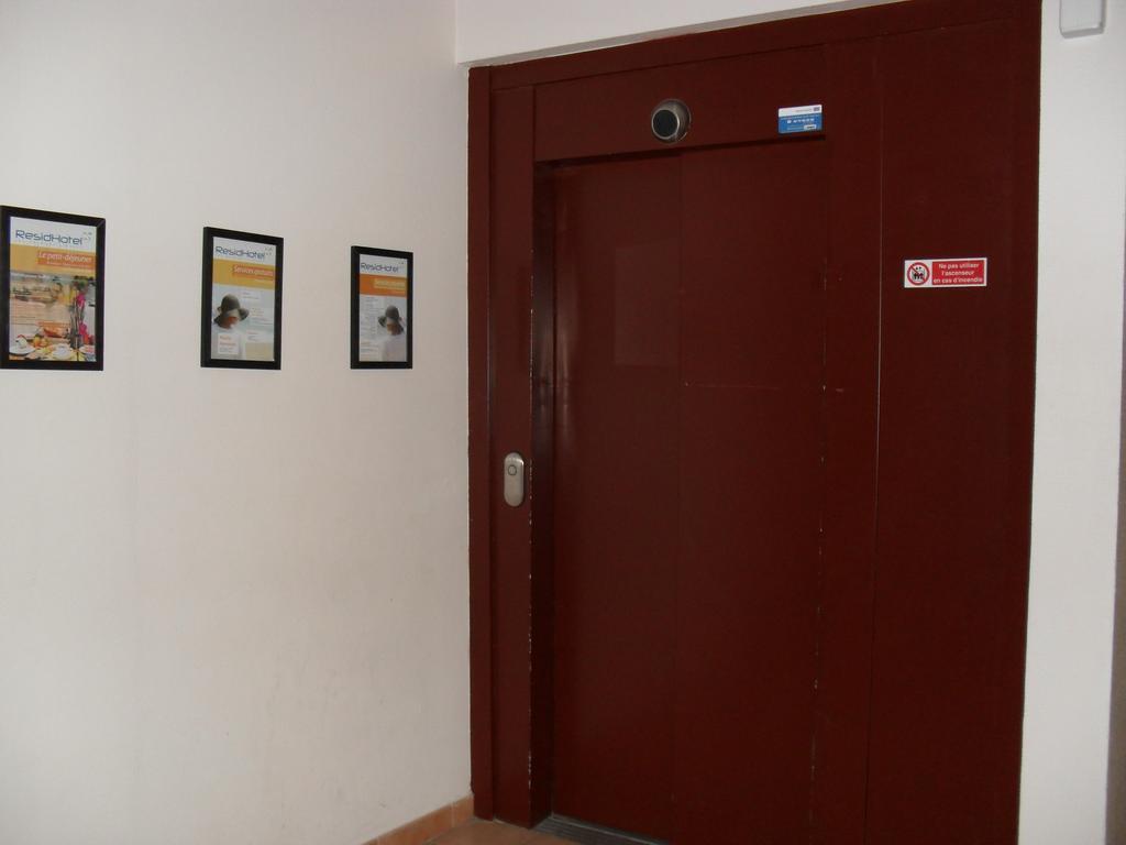 Hotel Cerise Carcassonne Sud Esterno foto